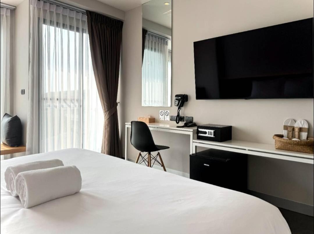 Hotel Por Arak Chiang Mai Zewnętrze zdjęcie